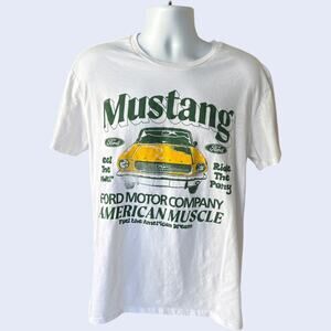 Ford Mustang Graphic Tee L White Yellow Green American Muscle